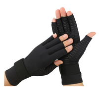 Les Gants de Contention noirs, dotés de doigts partiels et de poignets renforcés, offrent un soutien optimal pour les activités sportives et thérapeutiques - cocoonease