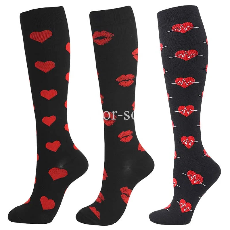 Chaussette Running Originale - sigle coeur et bouche rouge - noir et rouge - cocoonease